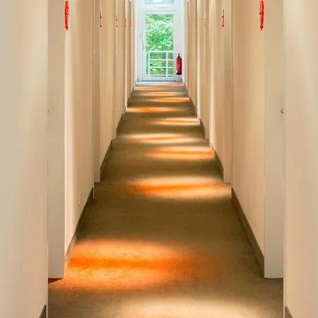 V-hotel Hotell Bonn