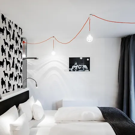Hotel V-hotel 4*