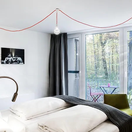 Hotel V-hotel