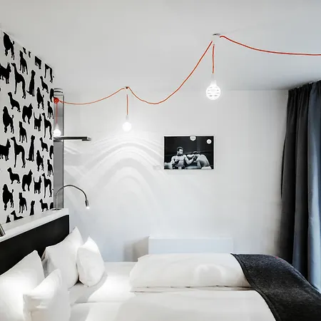 V-hotel Hotell