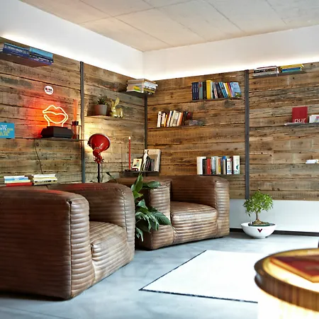 Hotell V-hotel