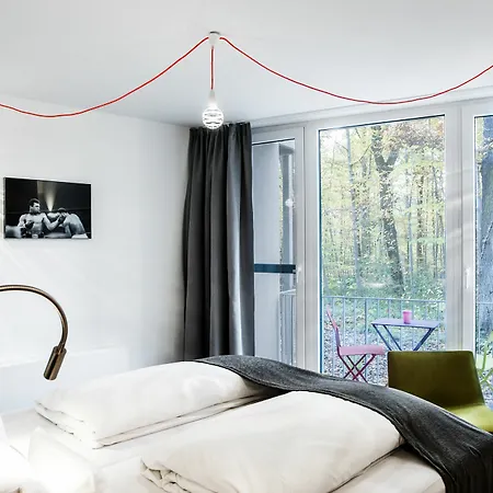 Hotell V-hotel 4*